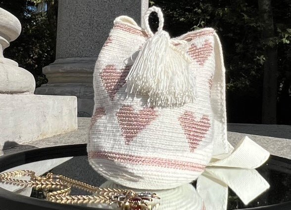 bolsosartesanales hechoamano culturawayuu mujeresindigenas arte emprendimiento piezaunica