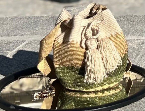 bolsosartesanales hechoamano culturawayuu mujeresindigenas arte emprendimiento piezaunica